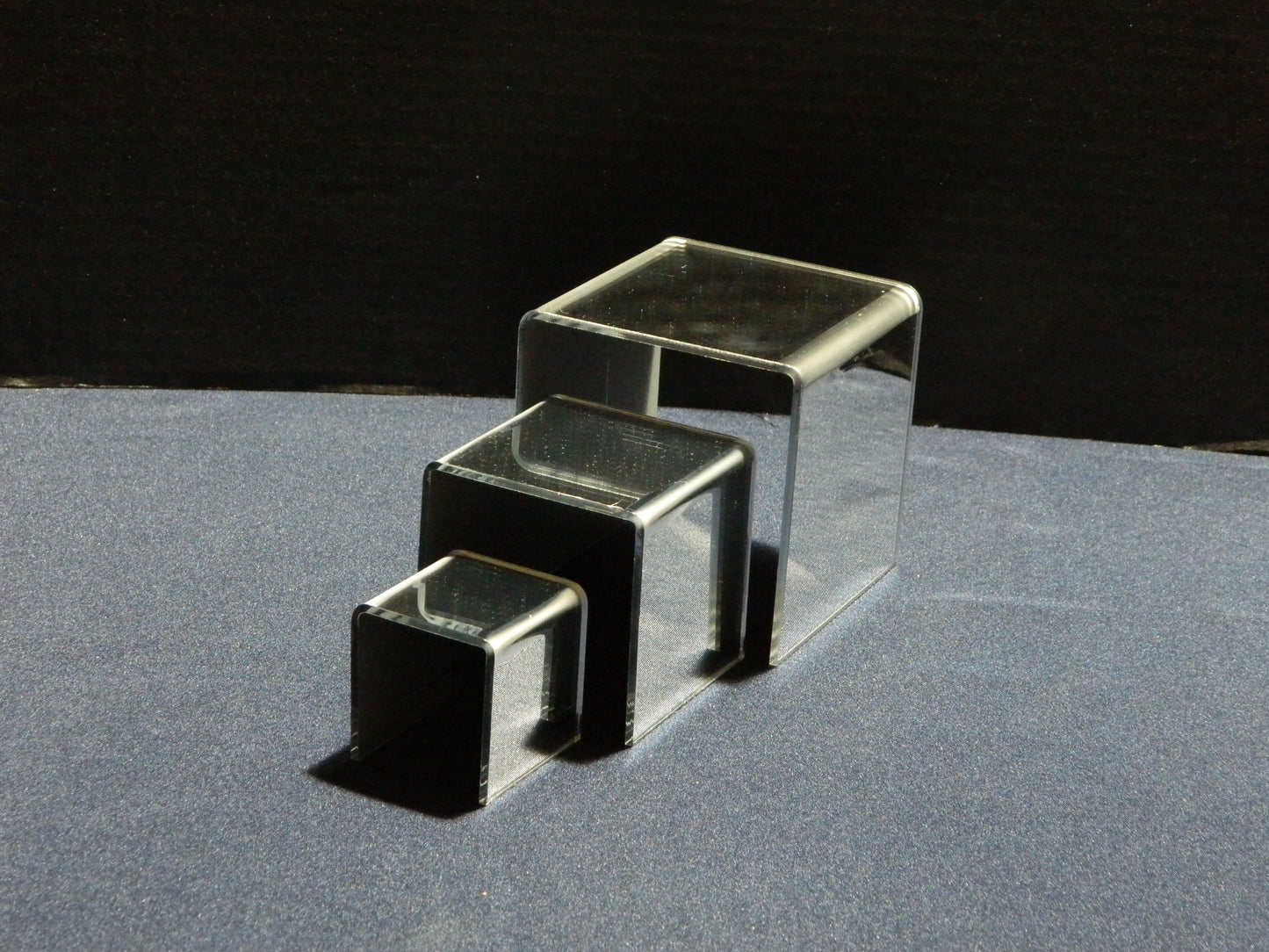 Mirrored Acrylic Riser Set of 3 - 2", 3", 4", 1/8" Thickness