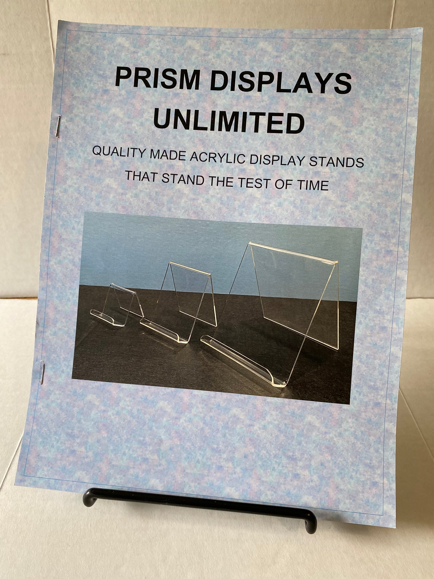 Large Non Adjustable Vinyl Coated Wire Easel 6" x 5" in Black or White